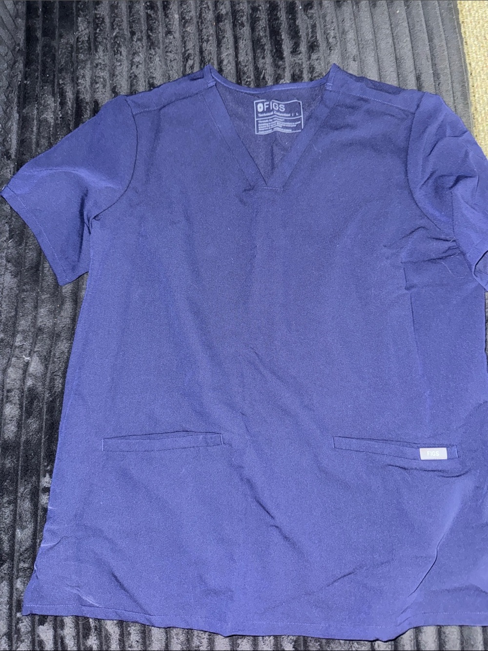 Figs Women V-Neck Short Sleeve Top in Navy Blue Casma Three-Pocket Scrub Top